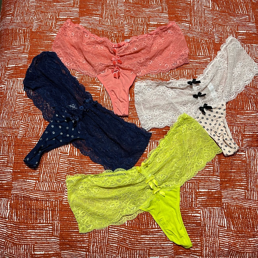 Cacique Lace Wide-Side Thongs